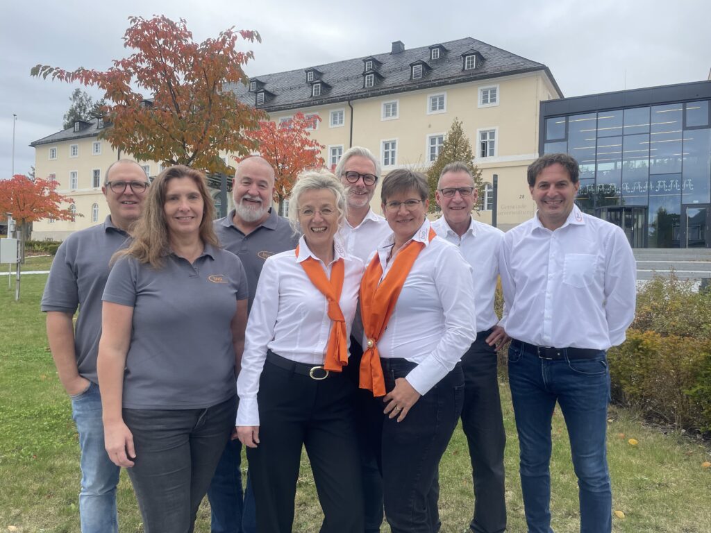 Gruppenfoto des Vorstands und der Beiräte des Bundesverbands Osteopathie e.V. – bvo nach einem erfolgreichen Jahr mit wichtigen politischen und wissenschaftlichen Meilensteinen für die Osteopathie.